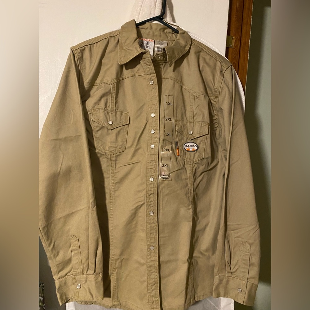 Rascal women’s FR button up shirt (new with tags) Tan